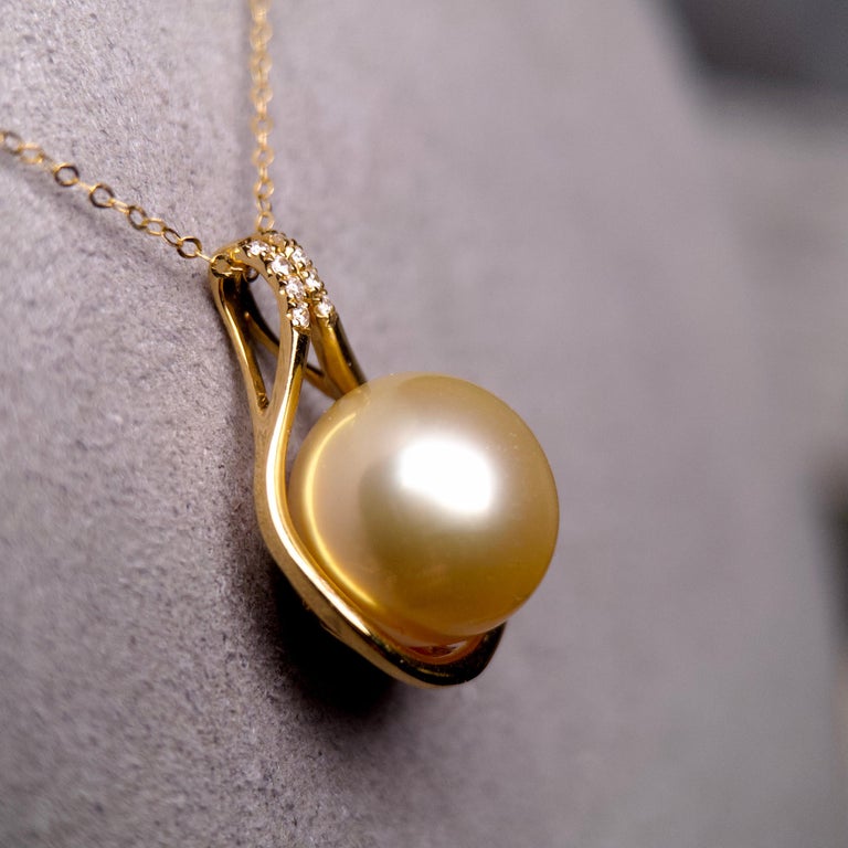 Golden South Sea Pearl and Diamond Yellow Gold Pendant