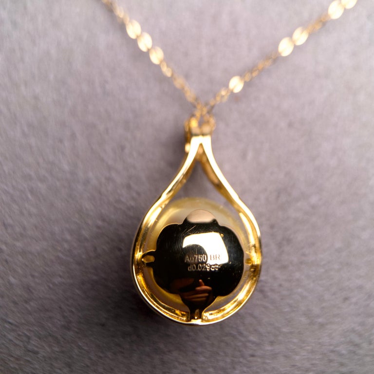 Golden South Sea Pearl and Diamond Yellow Gold Pendant