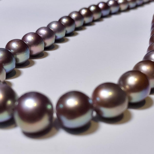 Lavender Colour Freshwater Pearl Necklace with 18k Gold Clasp