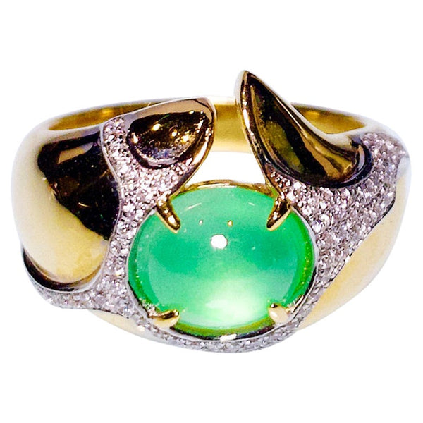 Eostre Natural Green Colour Jadeite Jade and Diamond Yellow Gold Ring