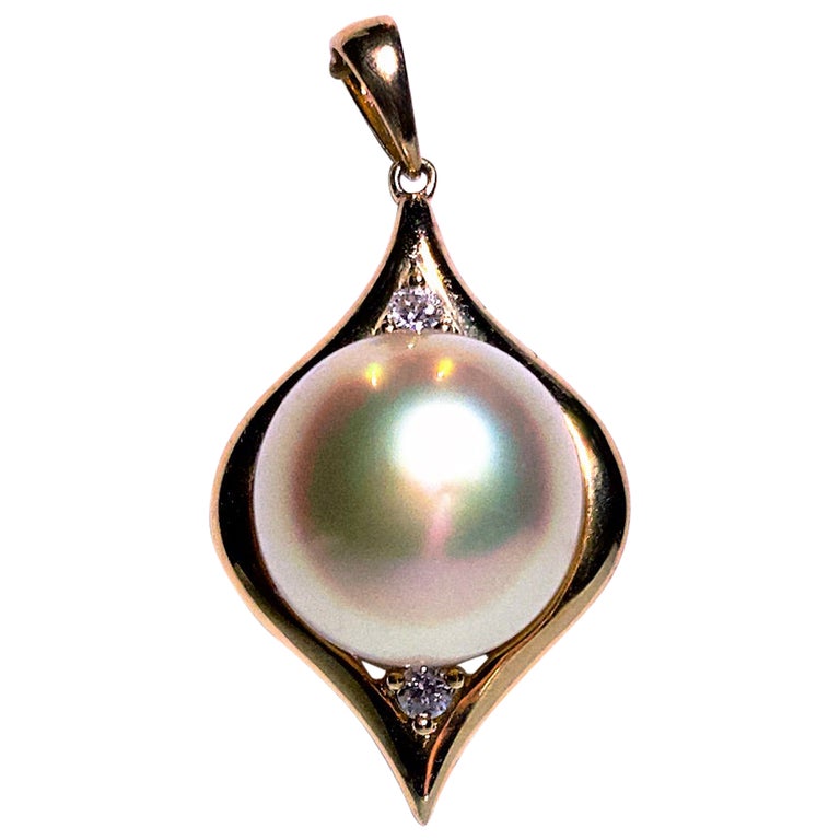 Golden Colour South Sea Pearl and Diamond Yellow Gold Pendant