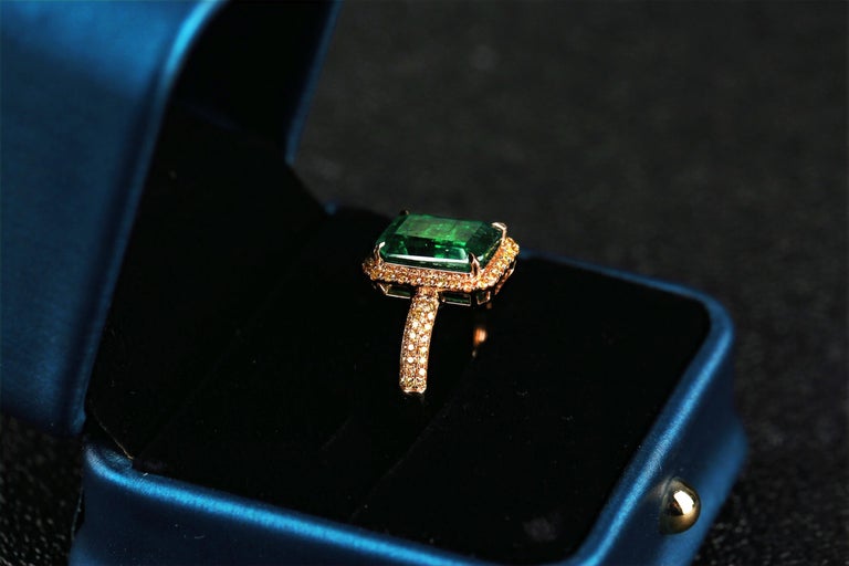 Eostre Vivid Green Emerald and Yellow Diamond Yellow Ring