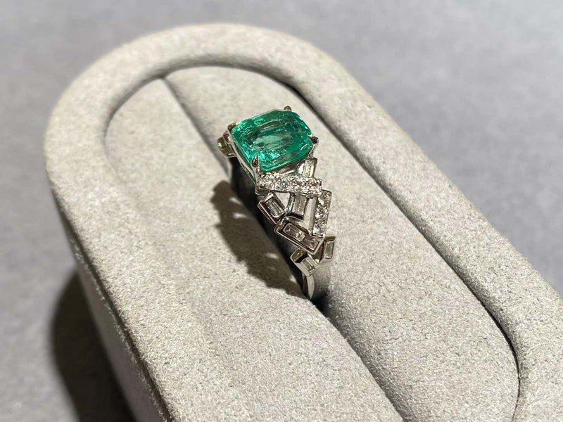 Eostre Emerald and Diamond Ring in 18k White Gold