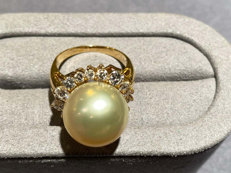 Light Champagne Colour South Sea Pearl and Diamond Ring in 18k Yellow Gold