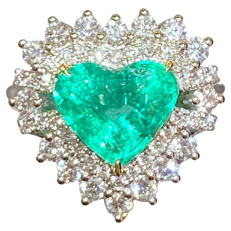 Eostre Emerald Heart and Diamond White Gold Engagement Ring